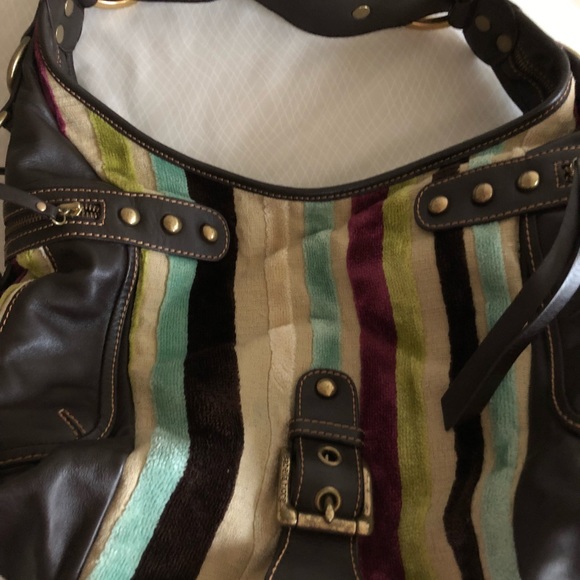 Isabella Fiore Handbag - Picture 3 of 5